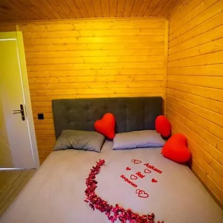 Bry House Chalet *